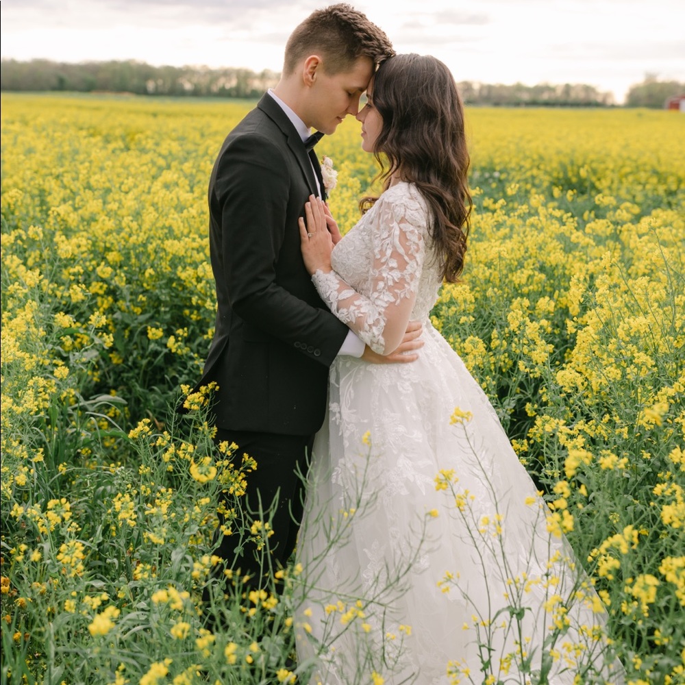 Mori Lee Wedding dress